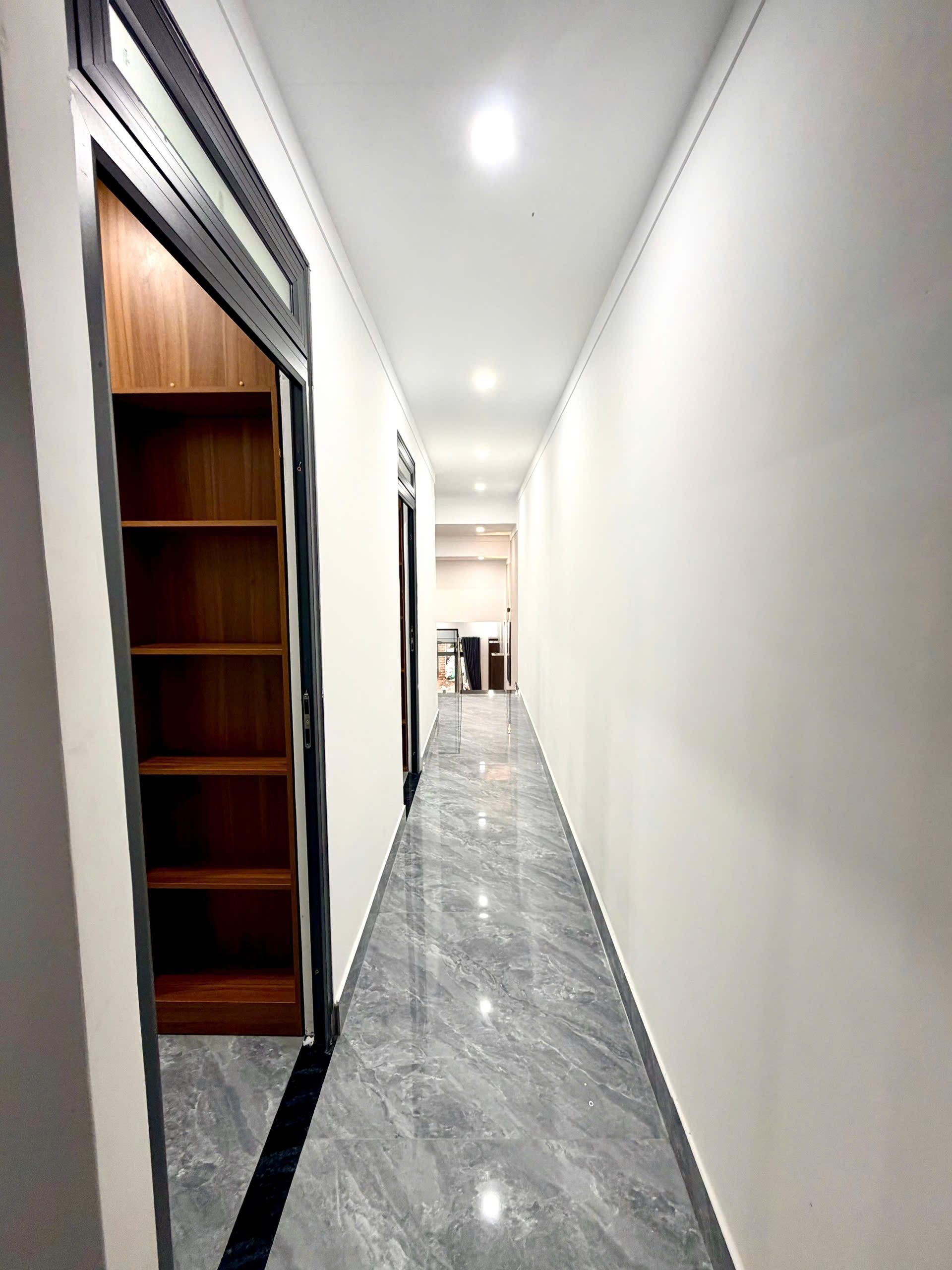 Bán nhà mê Đinh Công Tráng 112.2m2 Bắc giá 3 tỷ 680