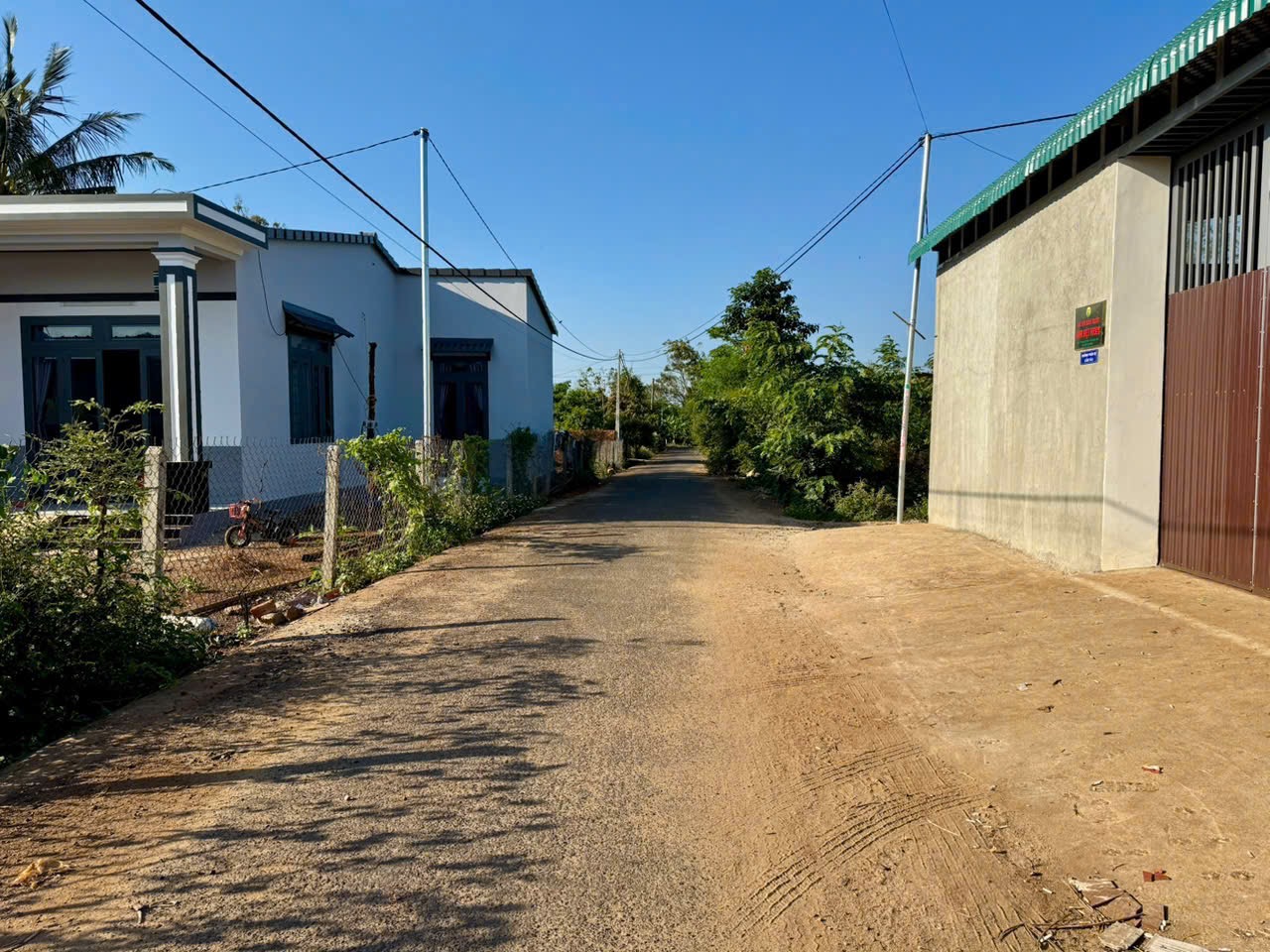 Bán đất nền 150m2 tại Ea Kao giá 616 triệu