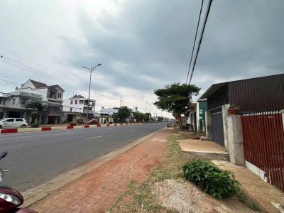 Bán đất mặt tiền Nguyễn Văn Linh diện tích 276.5m2 Buôn Ma Thuột 9.5 tỷ
