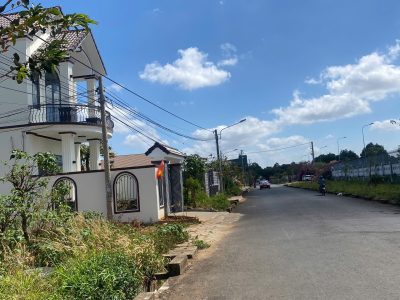 Bán nhà mặt tiền Triệu Quang Phục 160m2 P Thành Nhất 2,3 tỷ