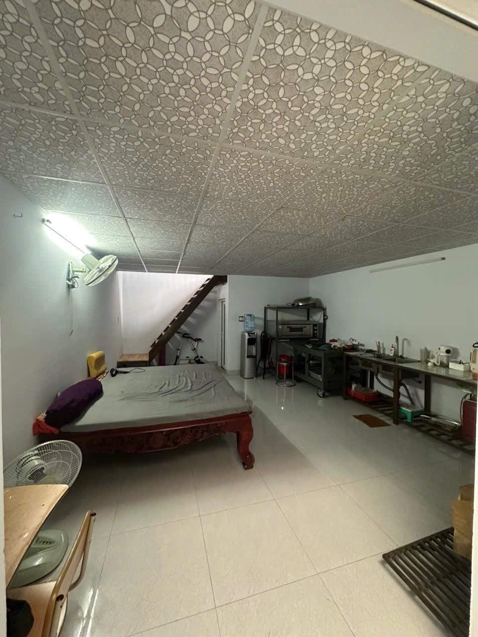 Bán nhà hẻm Trịnh Văn Cấn diện tích lớn full thổ cư