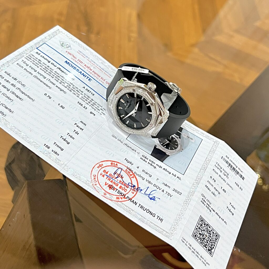 Đồng hồ Hublot Orlinski độ kim cương Moissanite demi dây cao su 40mm