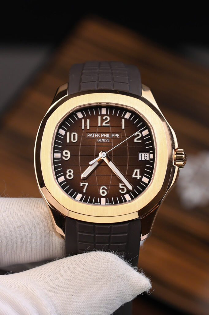 Đồng hồ Patek Philippe Aquanaut 5167 bọc vàng 18k mặt chocolate nhà máy 3k 40mm