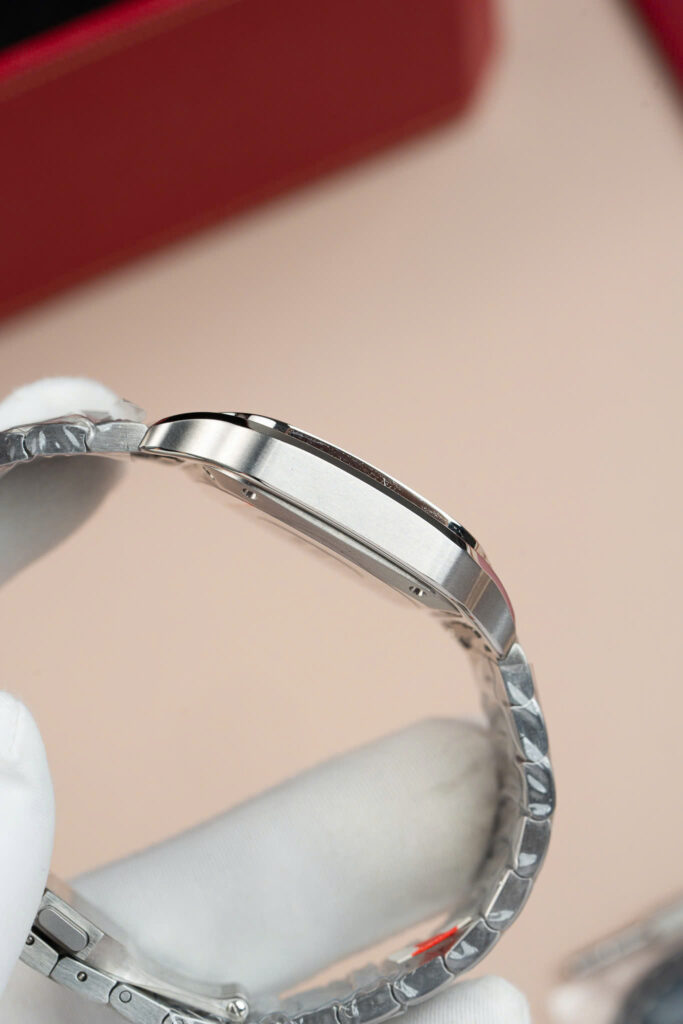 Đồng hồ Cartier Santos Rep 11 nữ mặt xanh blue nhà máy BV 35mm (2)