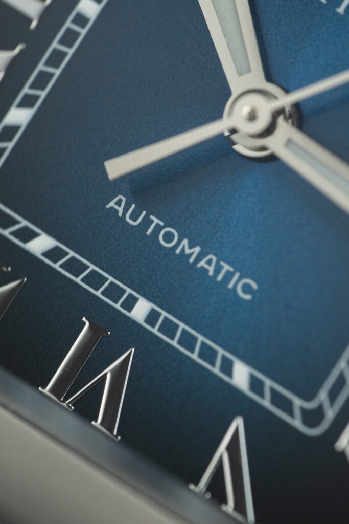 Đồng hồ Cartier Santos Rep 11 nữ mặt xanh blue nhà máy BV 35mm (2)