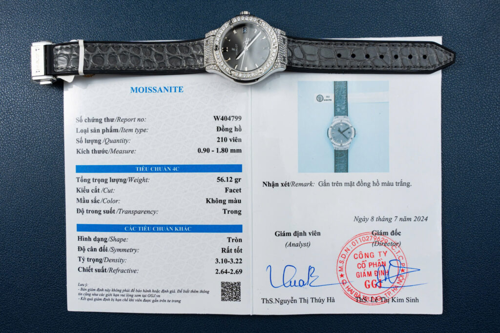 Đồng hồ Hublot Classic Fusion Replica 11 mặt xám vỏ đính full kim cương moissanite 33mm (2)