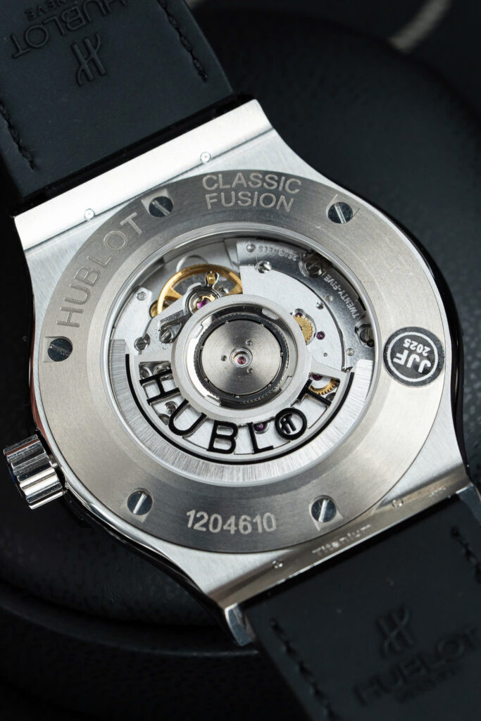 Đồng hồ Hublot Classic Fusion Replica 11 màu xám vỏ đính full kim cương moissanite 42mm (2)