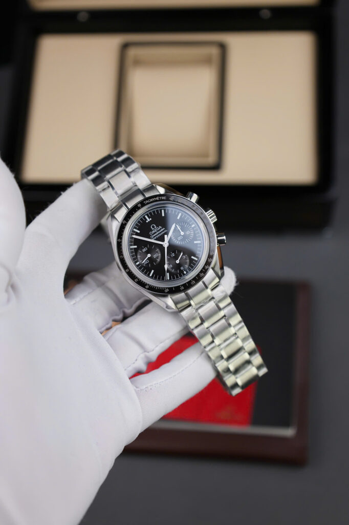 Đồng hồ Omega SpeedMaster Replica 11 Moonwatch Chronograph màu đen 42mm (2)