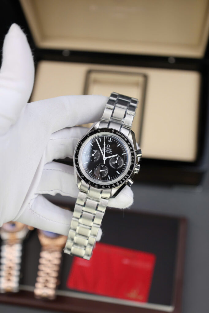 Đồng hồ Omega SpeedMaster Replica 11 Moonwatch Chronograph màu đen 42mm (2)