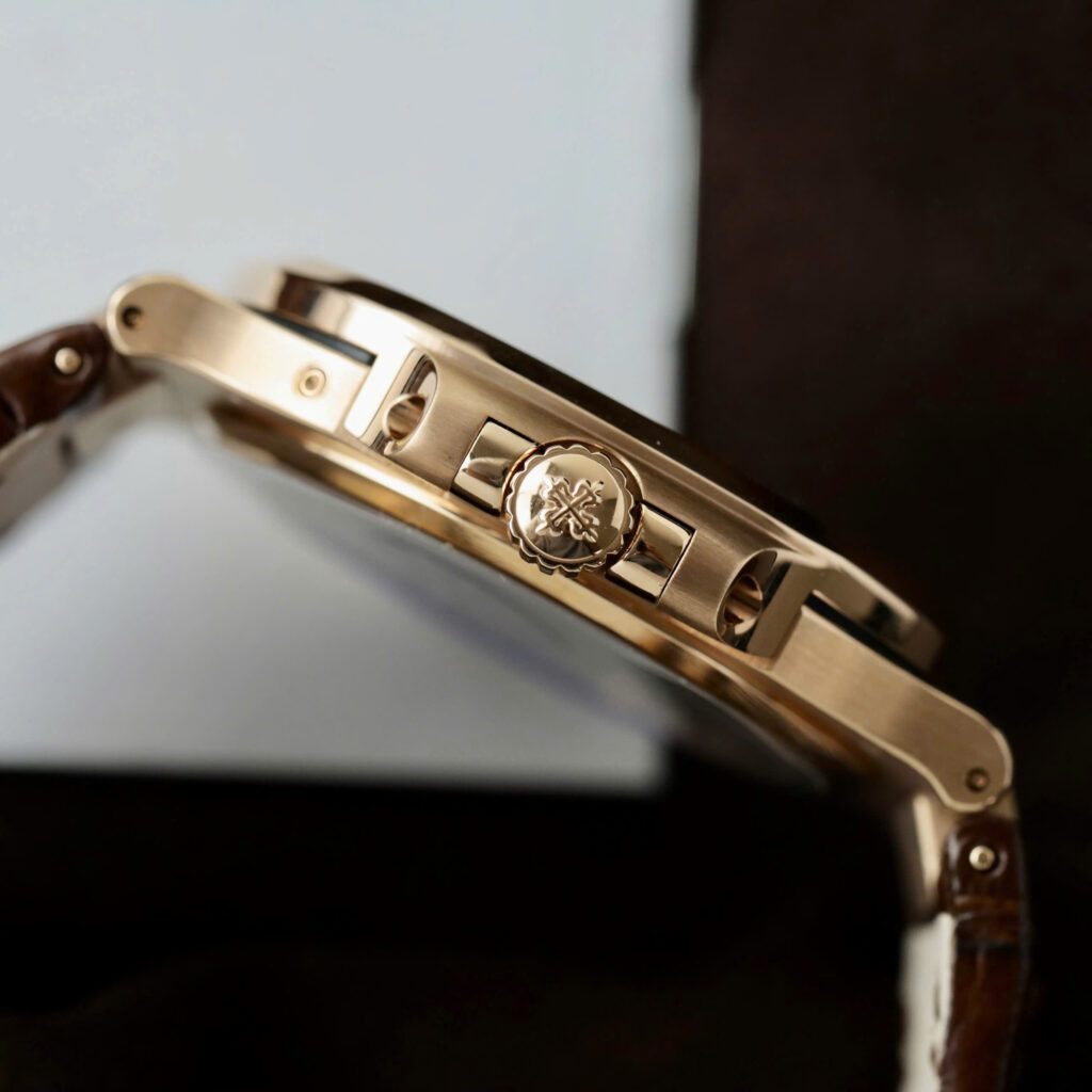 Đồng hồ Patek Philippe Nautilus 5724 Chế Tác mạ vàng hồng mặt xám xưởng PPF 40mm (2)