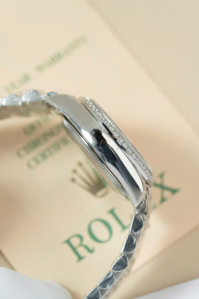 Đồng hồ Rolex DateJust Lady Replica 11 mặt hồng vành đính đá 31mm (2)