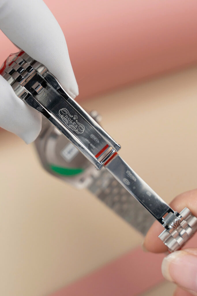 Đồng hồ Rolex DateJust Lady Replica 11 mặt hồng vành đính đá 31mm (2)