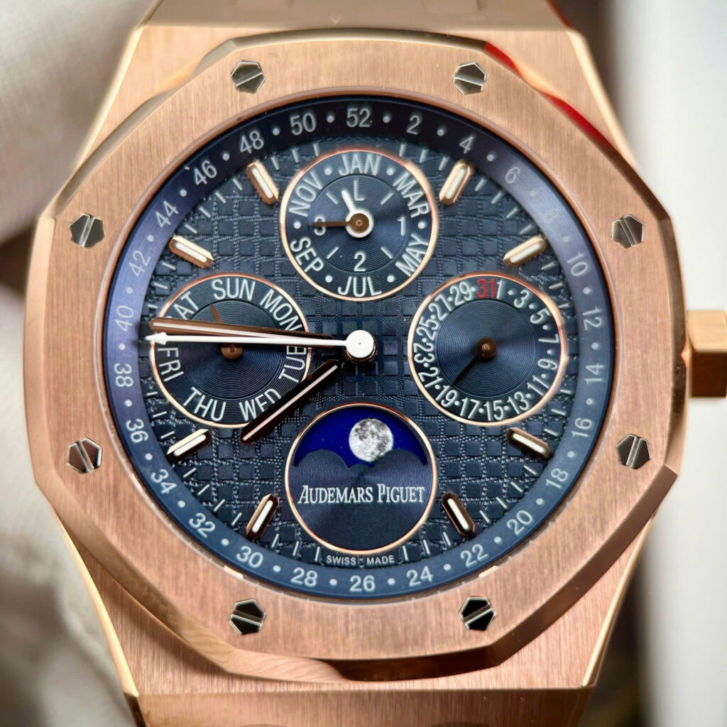 Đồng hồ Audemars Piguet Replica 11 Royal Oak 26574OR mặt xanh blue xưởng APS 41mm (2)
