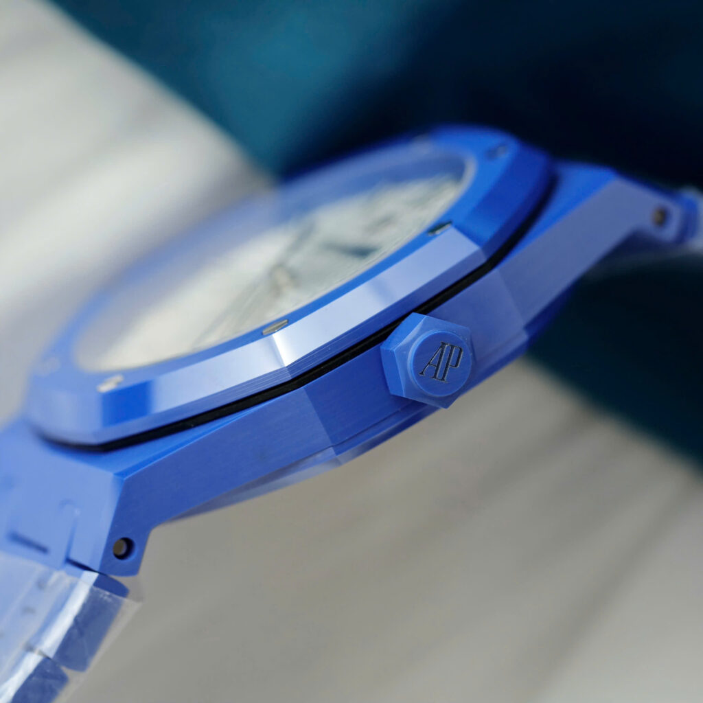 Đồng hồ Audemars Piguet Royal Oak 15500 Replica 11 vỏ gốm xanh mặt trắng xưởng APS 41mm (2)