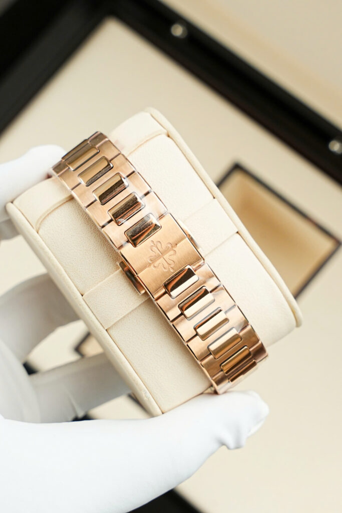 Đồng hồ Patek Philippe Rep 11 Nautilus 7118 mạ vàng hồng xưởng 3K 35 (2)
