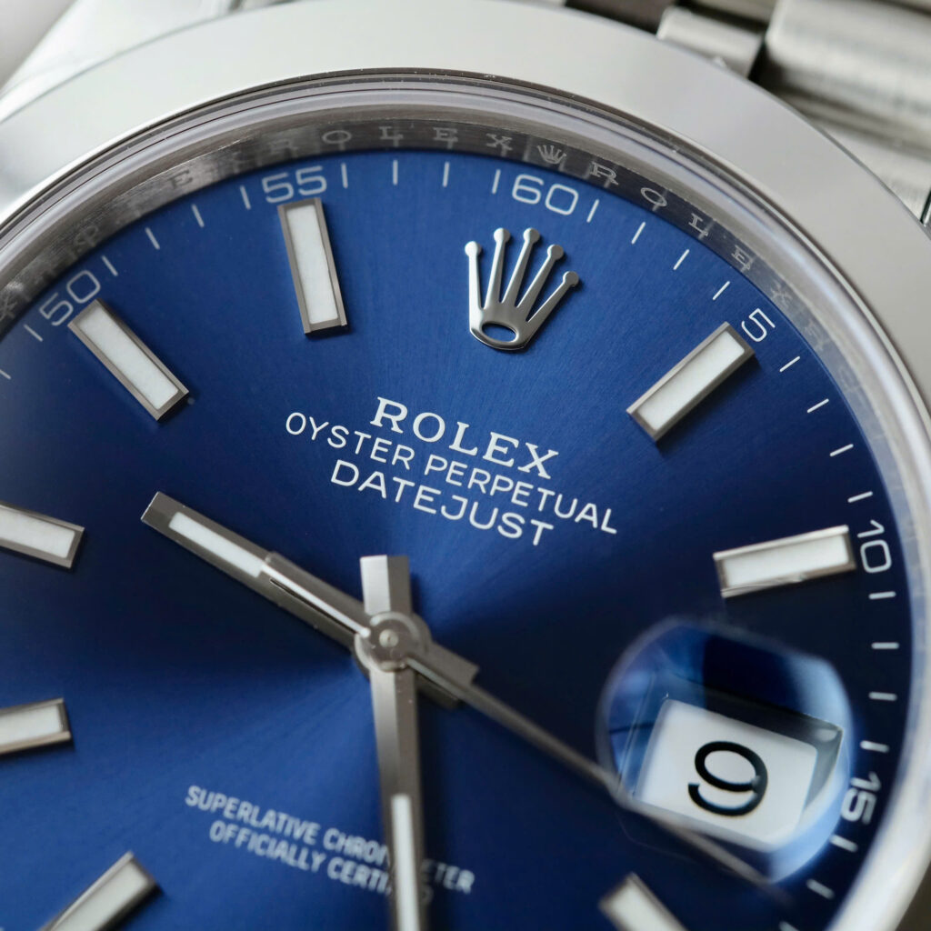 Đồng hồ Rolex DateJust 126300 mặt xanh dương viền trơn xưởng VS 41mm (2)