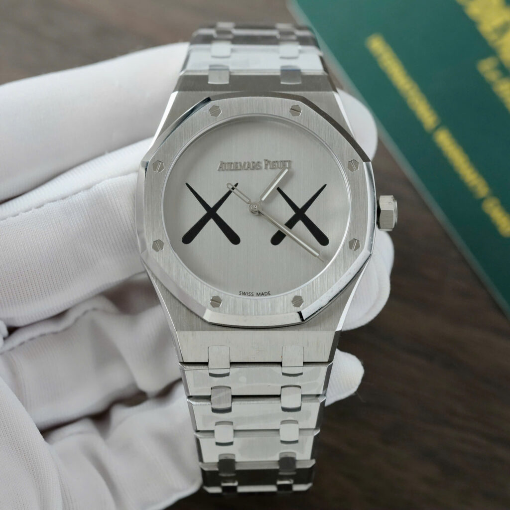 Đồng hồ Audemars Piguet Royal Oak x Kaws chế tác mặt số XX xưởng APS 41mm (2)