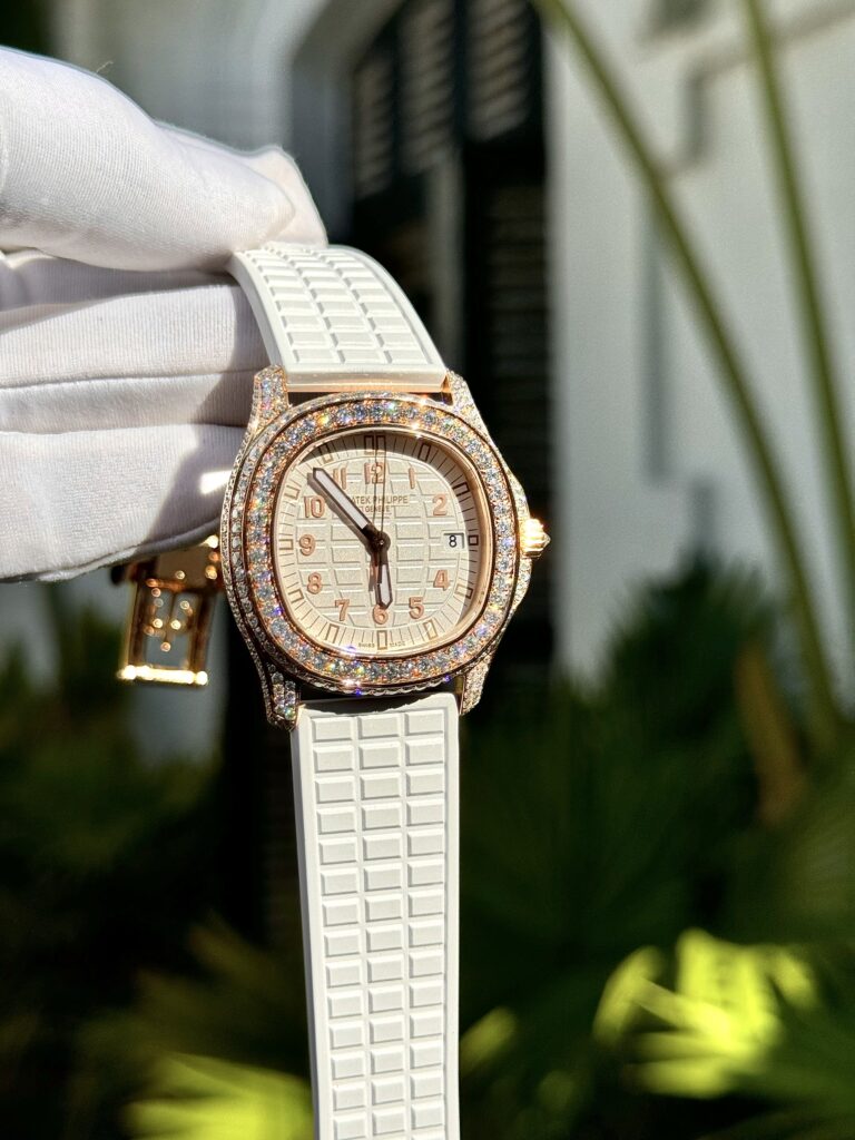Đồng hồ Patek Philippe 5067 chế tác bọc vàng thật + đính kim cương tổng hợp 35 (2)
