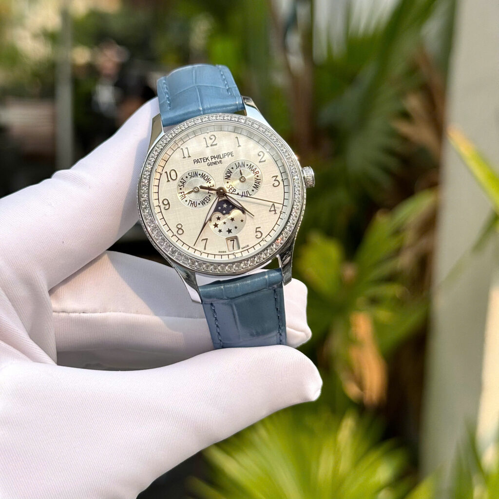 Đồng hồ Patek Philippe Replica 11 Complications 4947G mặt trắng dây da 38mm (2)