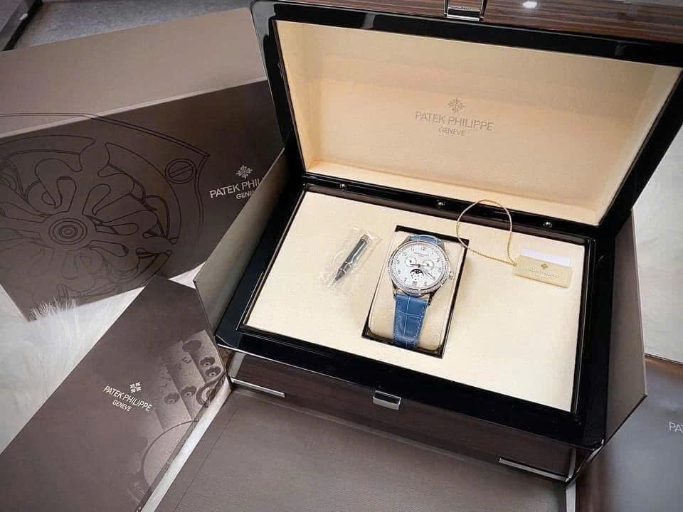 Đồng hồ Patek Philippe Replica 11 Complications 4947G mặt trắng dây da 38mm (2)