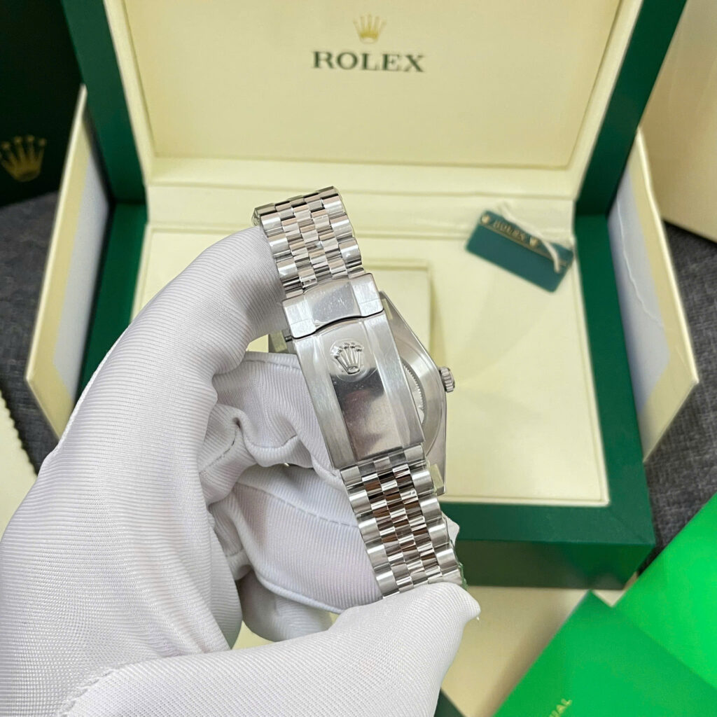 Đồng Hồ Rolex DateJust 126334 Rep 11 Mặt Số Màu Đen Đính Đá Nhà Máy Clean 41mm (5)