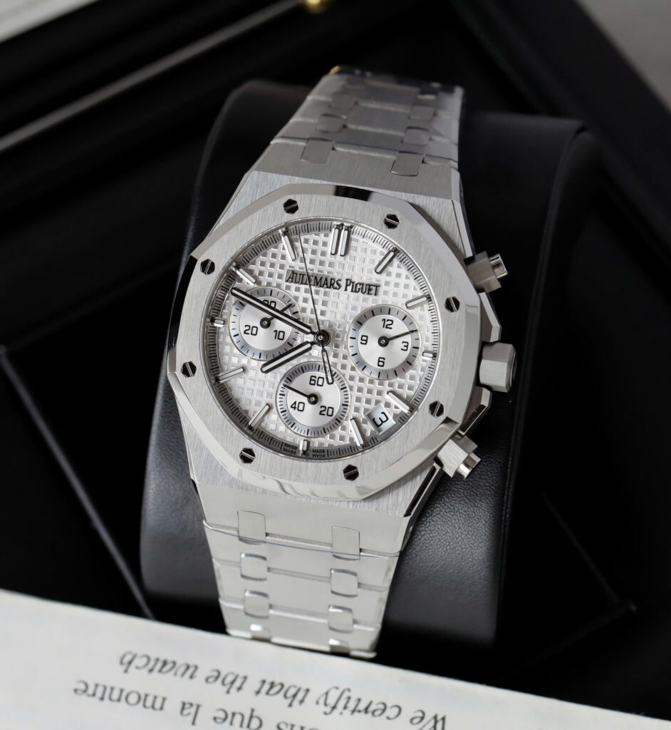 Đồng hồ Audemars Piguet Rep 11 Royal Oak Chronograph 26240 mặt trắng dây kim loại nhà máy APS 41mm (2)