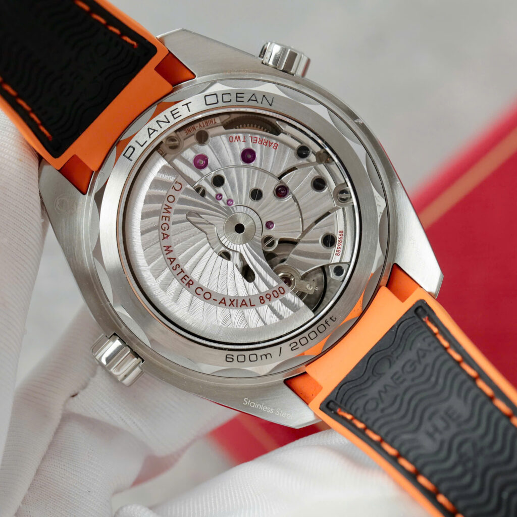 Đồng hồ Omega Planet Ocean 600M Rep 11 dây cao su nhà máy VS 43 (1)
