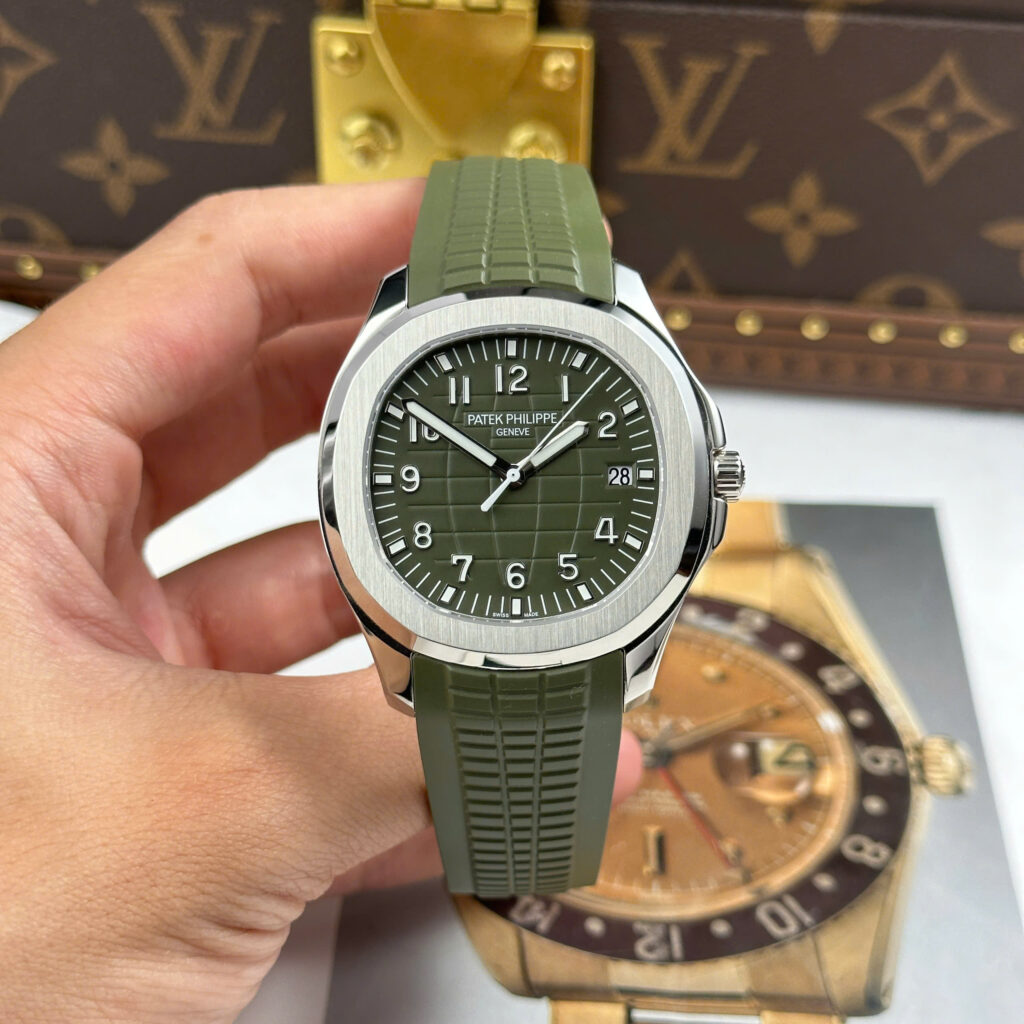 Đồng hồ Patek Philippe Aquanaut 5168 màu xanh quân đội tinh chỉnh full chi tiết chuẩn auth 42 (2)