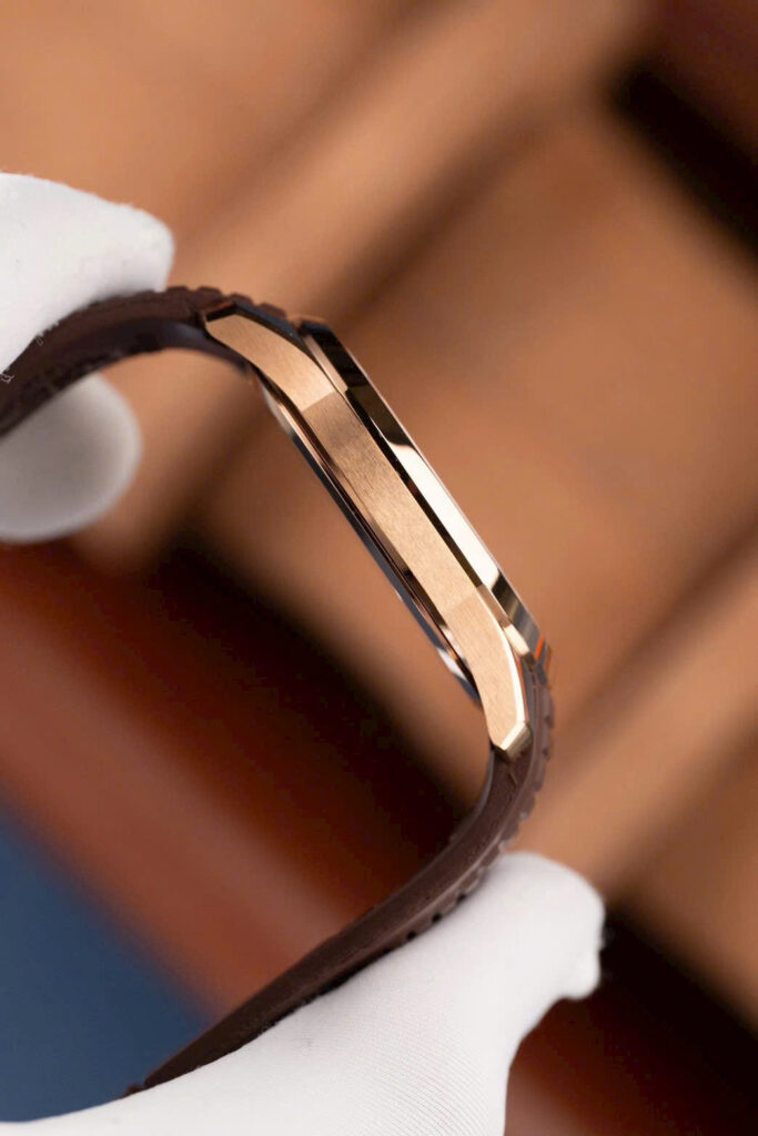 Đồng hồ Patek Philippe Aquanaut 5167 mặt nâu Rep 11 máy khắc xưởng BBF 40mm (2)