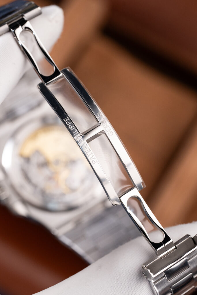 Đồng hồ Patek Philippe Nautilus 5711 mặt tiffany Rep 11 máy khắc xưởng BBF 40mm (2)