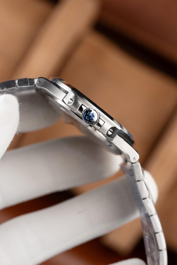 Đồng hồ Patek Philippe Nautilus 5711 mặt trắng Replica 11 máy khắc nhà máy BBF 40mm (2)