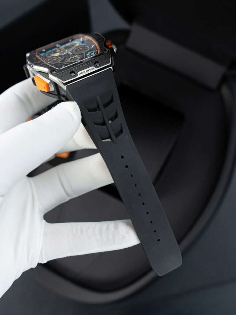 Đồng hồ Richard Mille RM65-01 Replica 11 vỏ carbon dây cao su đen 44.5×49 (2)