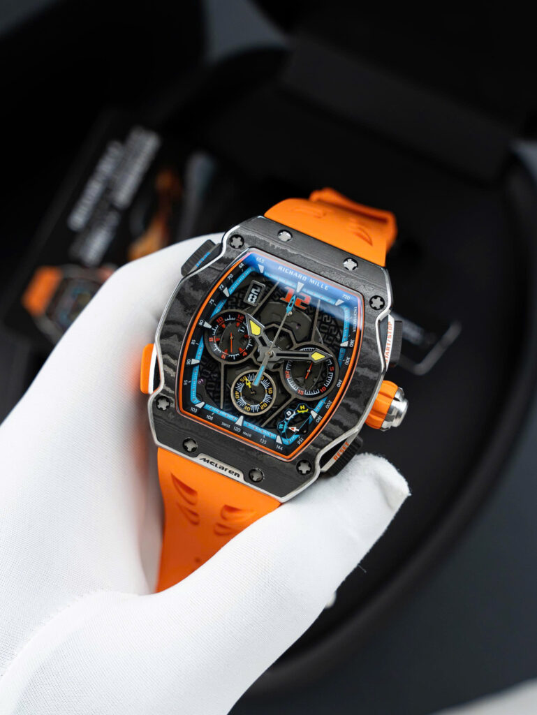 Đồng hồ Richard Mille RM65-01 màu cam Rep 11 vỏ carbon dây cao su 44.5×49 (2)
