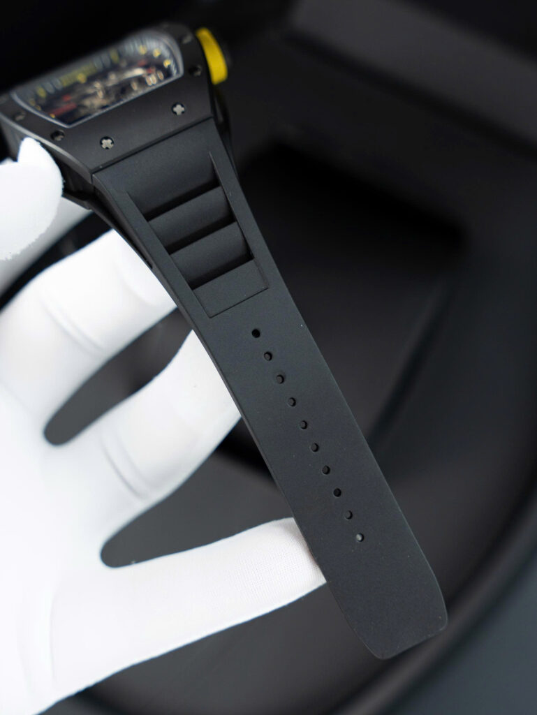 Đồng hồ Richard Mille Replica 11 RM035 Americas Toro vỏ gốm đen dây cao su nhà máy ZF 40x48mm (2)
