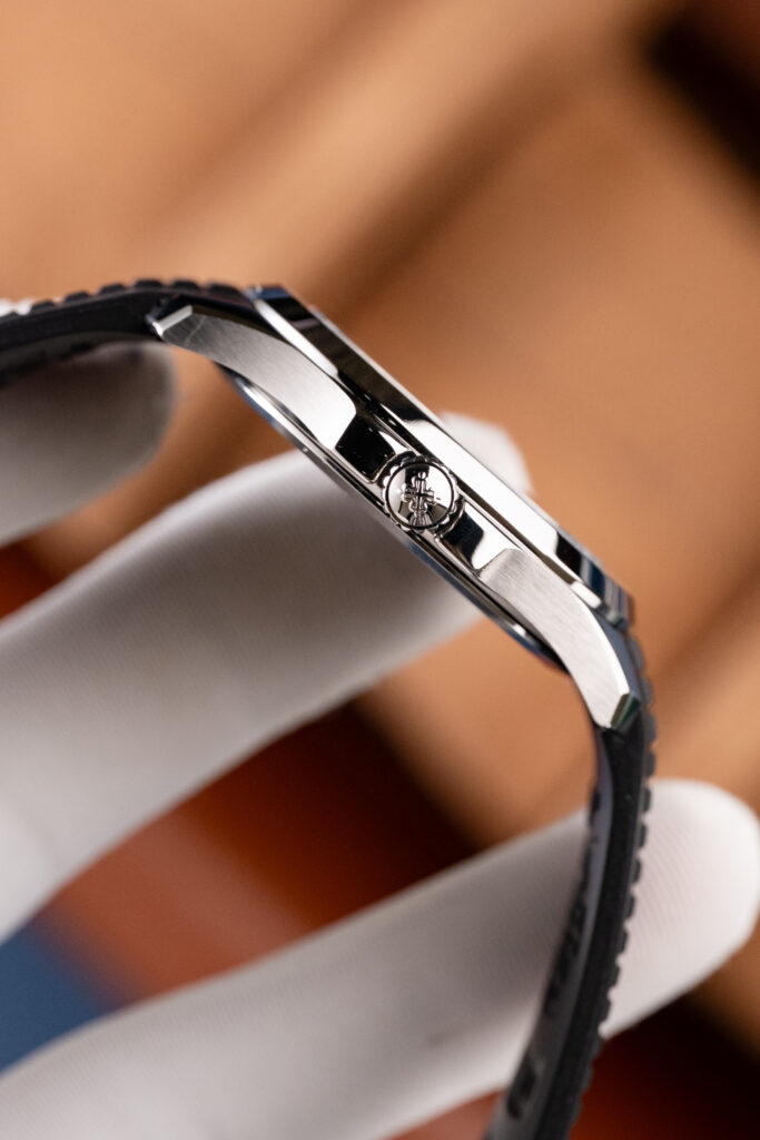 Patek Philippe Aquanaut 5167 Replica 11 mặt xám dây cao su tinh chỉnh nhà máy BBF 40mm (2)