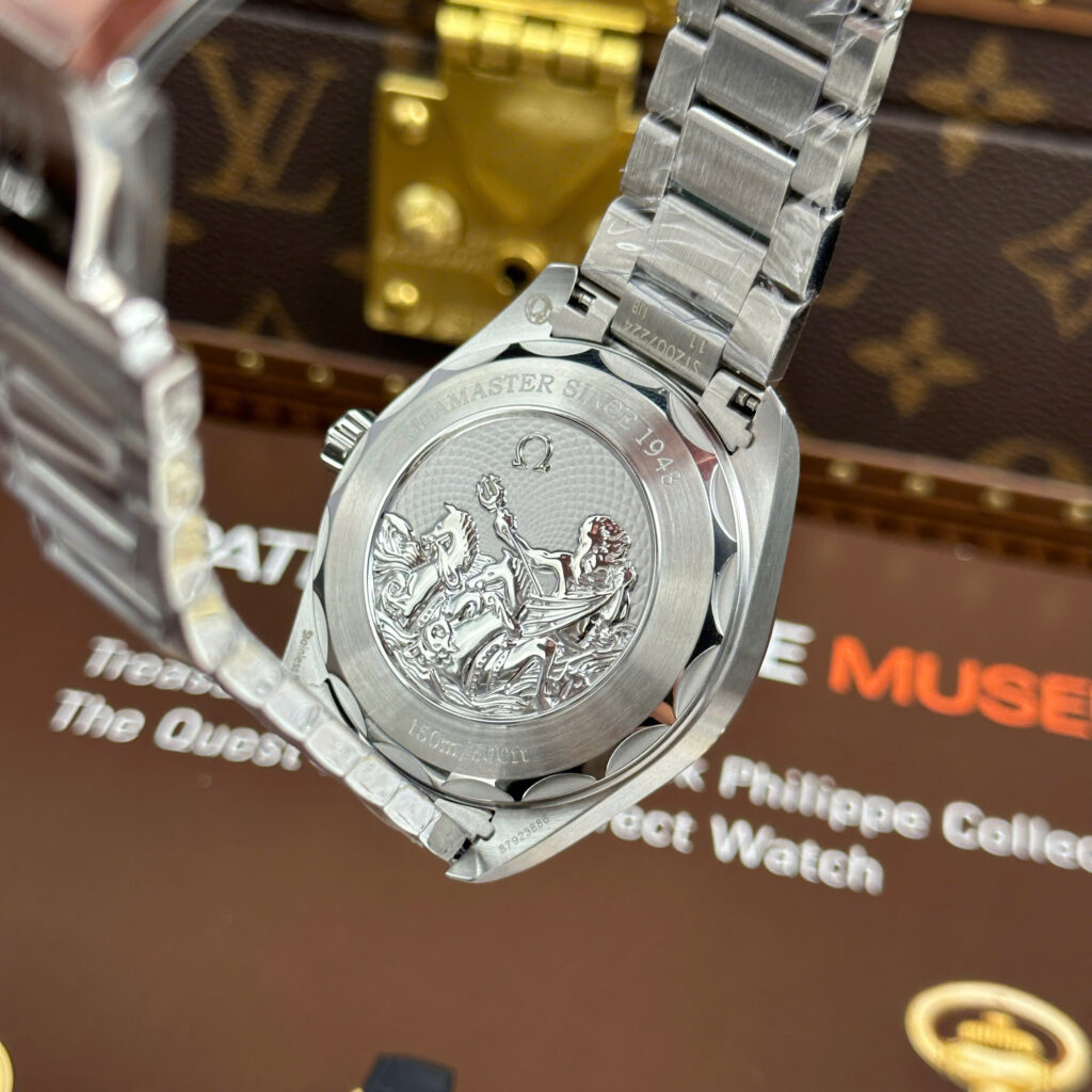 Đồng hồ Omega Rep 11 Seamaster Aqua Terra Worldtimer Summer Blue dây kim loại nhà máy VS 43mm (2)