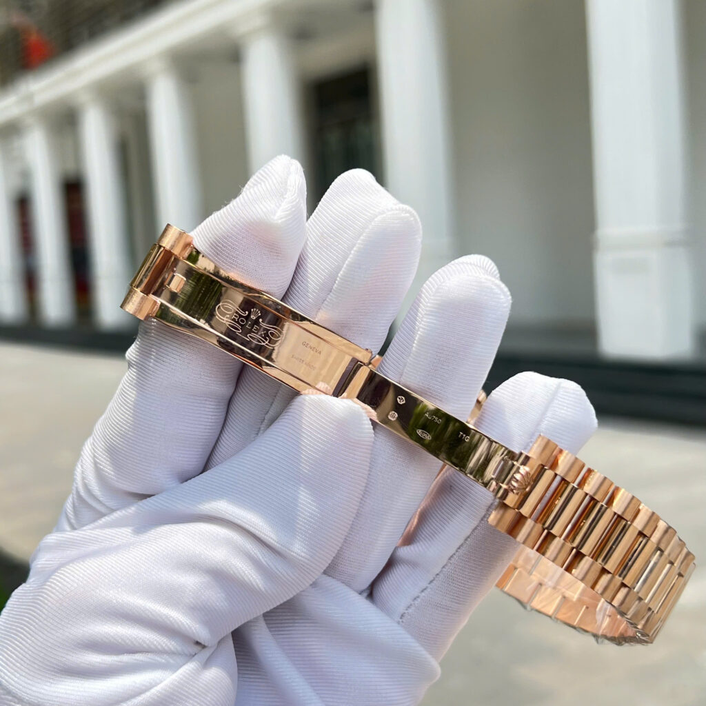 Đồng hồ Rolex Day-Date Replica 11 bọc vàng 18K + ruby tổng hợp + kim cương moissanite xưởng GM 40mm (2)