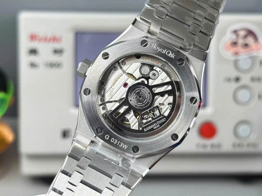 Đồng hồ Audemars Piguet Rep cao cấp Royal Oak Jumbo Extra-thin 16202 mặt số grained tuscan 39mm (2)