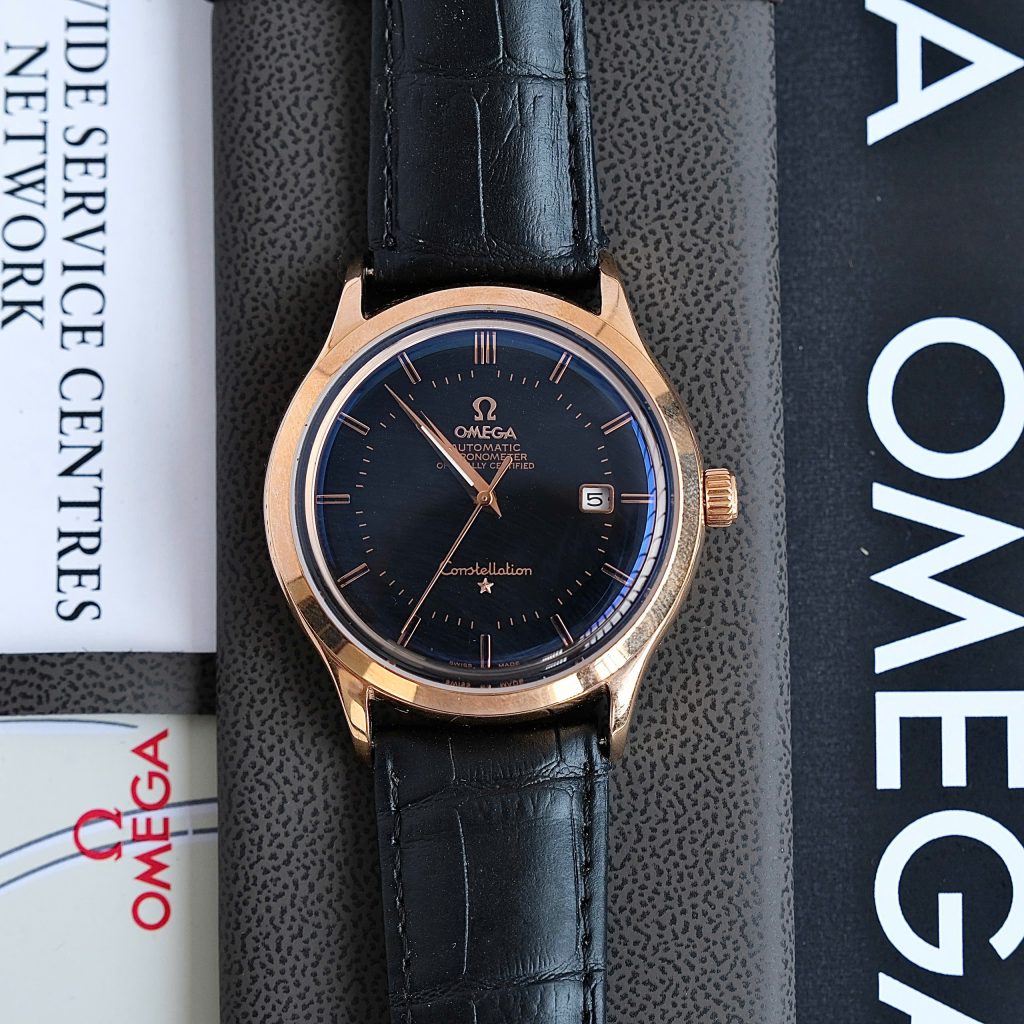 Đồng hồ Omega Fake 11 nam mặt đen vỏ mạ vàng hồng 40mm (1)