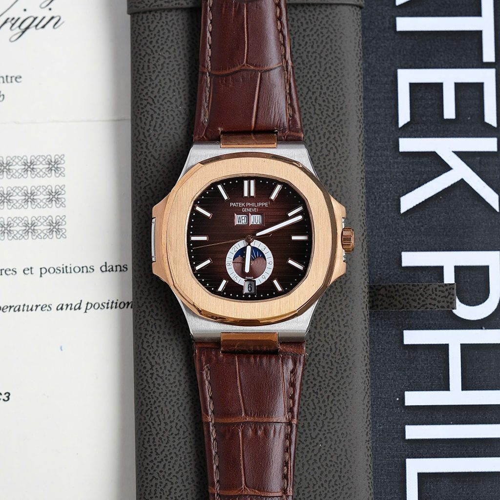 Đồng hồ Patek Philippe Nautilus 5726 Fake giá rẻ nam mặt nâu dây da 40mm (4)