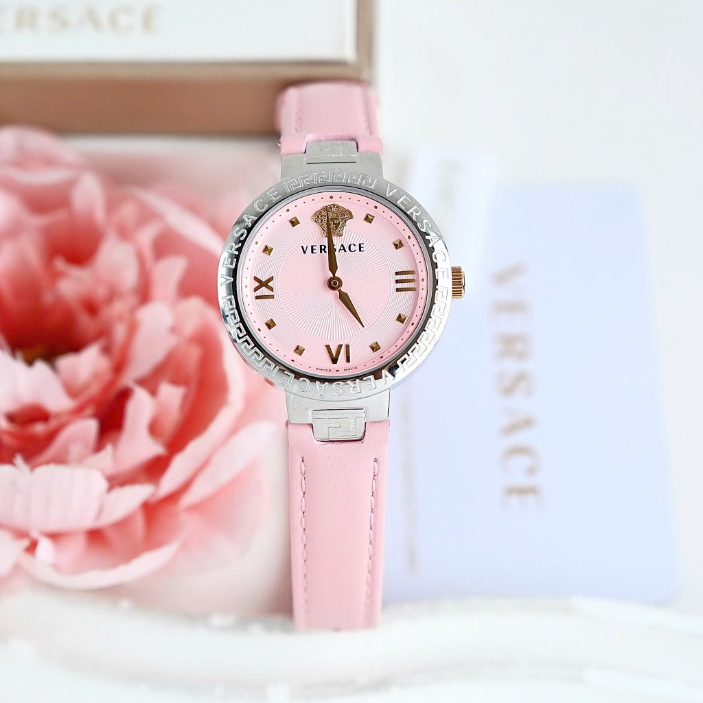 Đồng hồ Versace V-Tribute Replica 11 nữ màu hồng dây da máy pin 34mm (2)