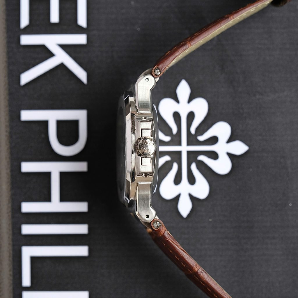 Đồng hồ nam Patek Philippe Fake giá rẻ mặt trắng dây da 40mm (1)