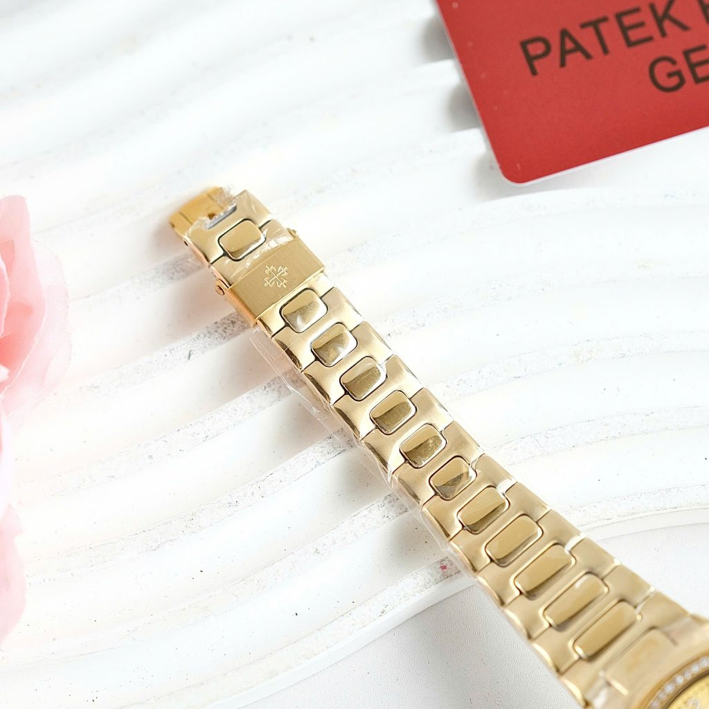 Đồng hồ nữ Fake 11 Patek Philippe Nautilus 7118 mặt xám vỏ mạ vàng 31mm (2)