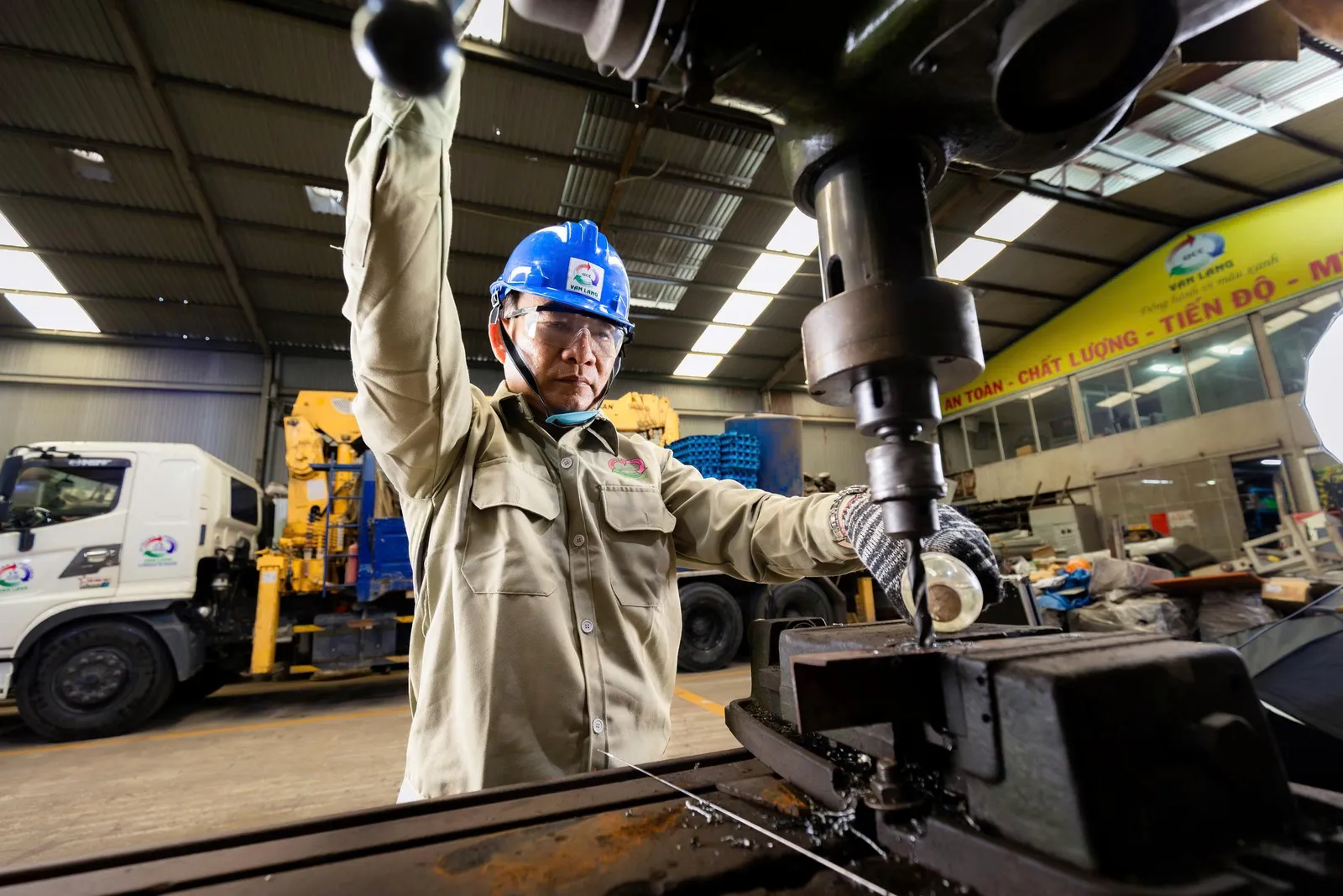 CẢI TẠO & NÂNG CẤP