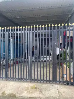Bán căn nhà giá rẻ P. Hiệp An, Thủ Dầu Một Dt: 4,5 x 25m. Thổ cư: 60 m2 Nhà gồm sân trước,…
