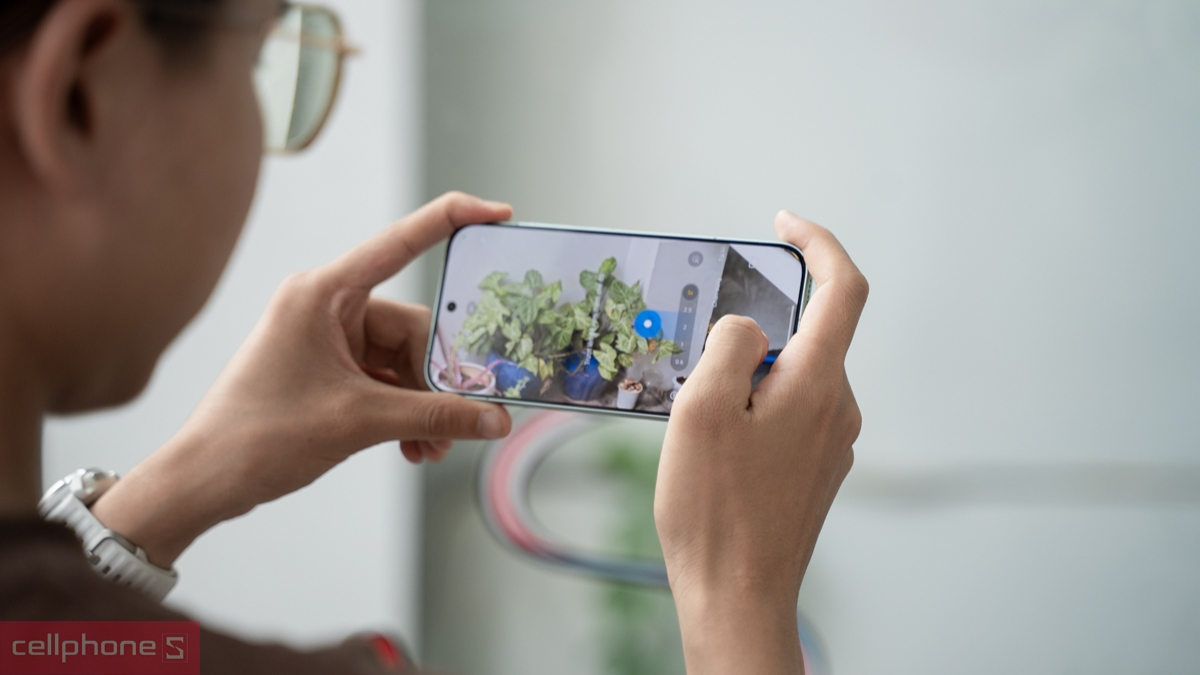 POCO F8 Pro 5G nổi bật với camera chính 50MP
