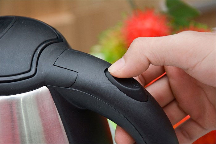 Bình đun siêu tốc Sunhouse 1.8 lít SHD1182 — ảnh 8