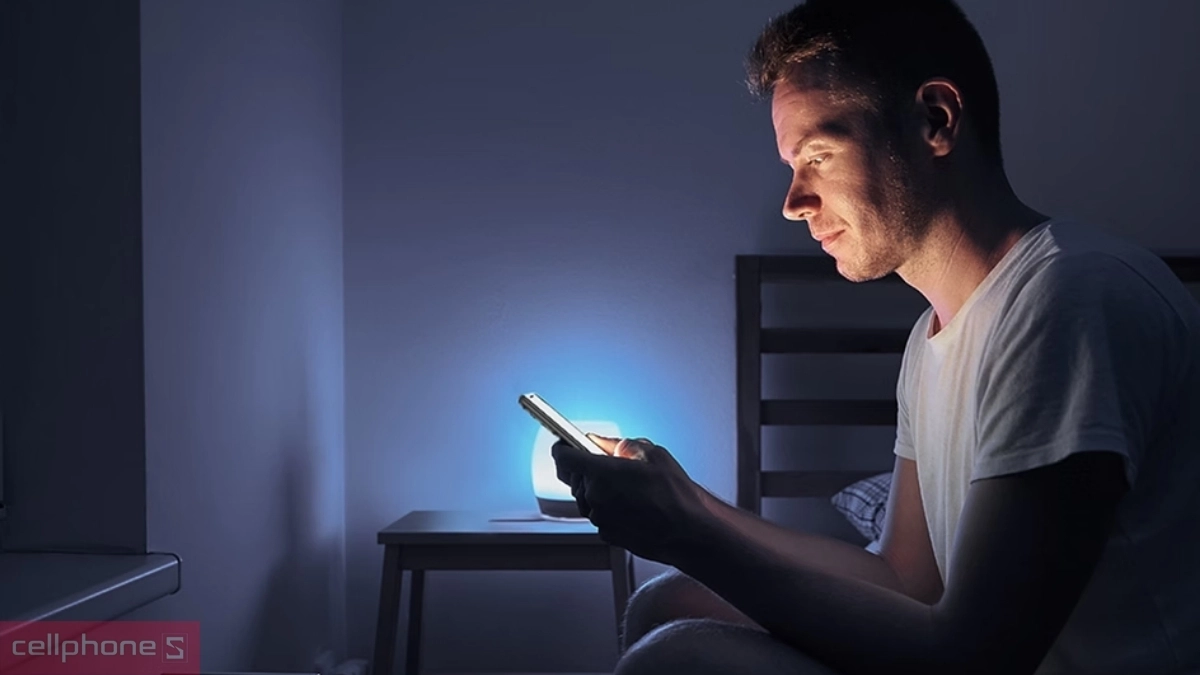 Công nghệ Circadian Night Display trên HONOR 400 Pro giúp điều chỉnh nhiệt độ màu theo nhịp sinh học cơ thể