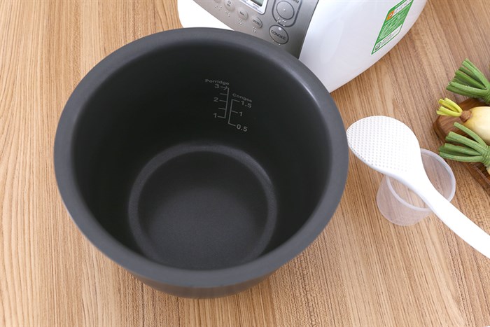 Nồi cơm điện tử Toshiba 1.8 lít RC-18NMFVN(WT) — ảnh 5