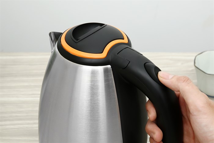 Bình đun siêu tốc Điện Quang 1.8 lít ĐQ EKT06 1518 BL — ảnh 3